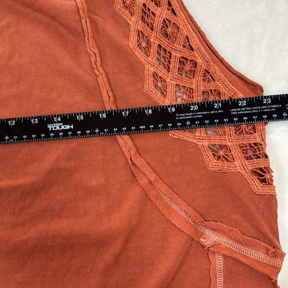 Free People Women’s Table for Two Tee Tunic Top Color Bronzer Size XS - Picture 15 of 15